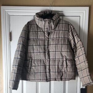 New Green And Tan Plaid Puffer Coat, NWT